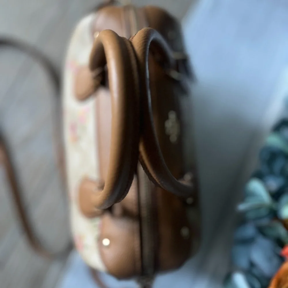 Coach Signature Canvas Floral Print Beige Brown Satchel Crossbody strap EUC - Picture 4 of 13